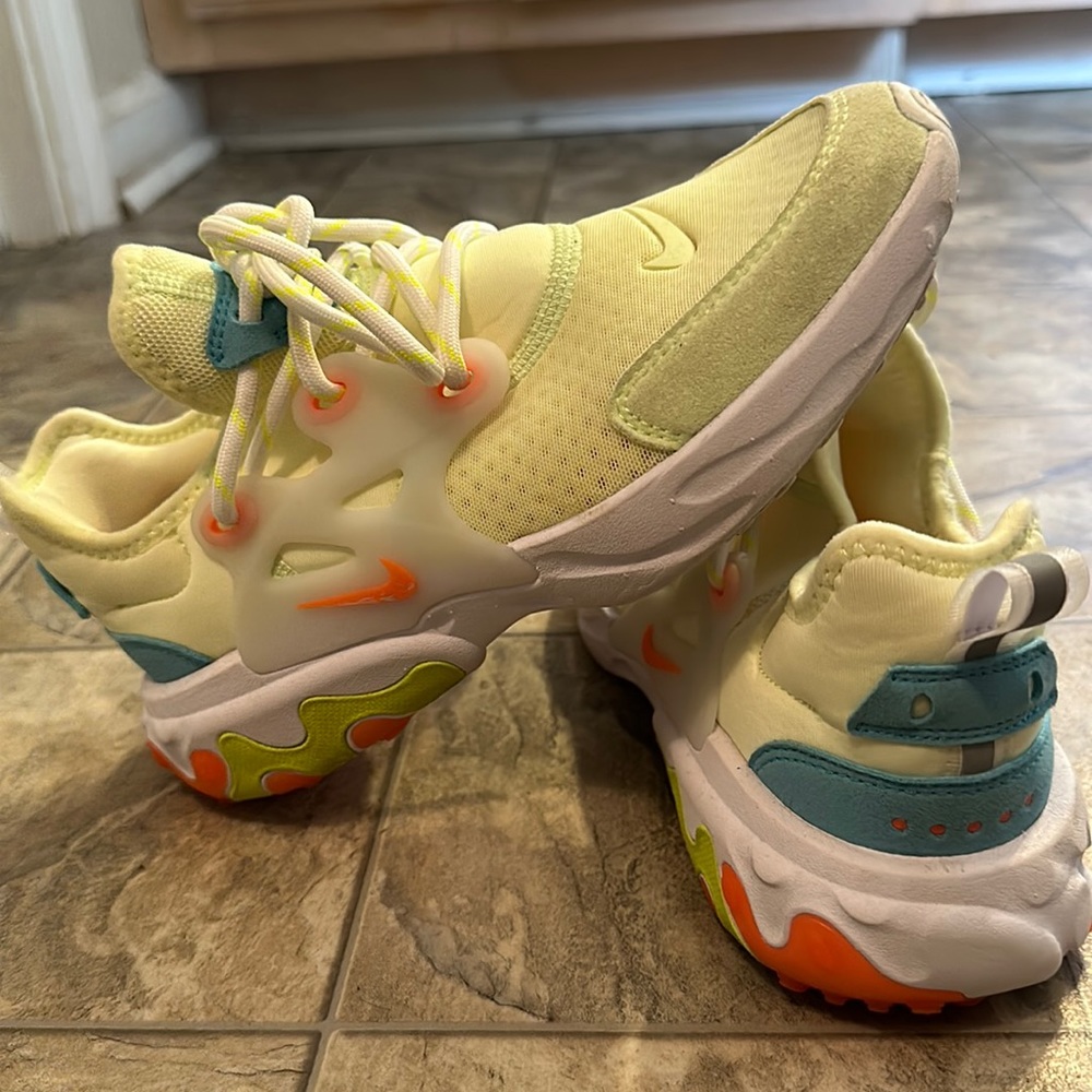 REACT PRESTO